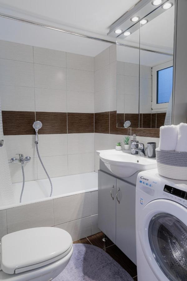 Sunny & Modern Apt For 3 Persons Αθήνα Εξωτερικό φωτογραφία